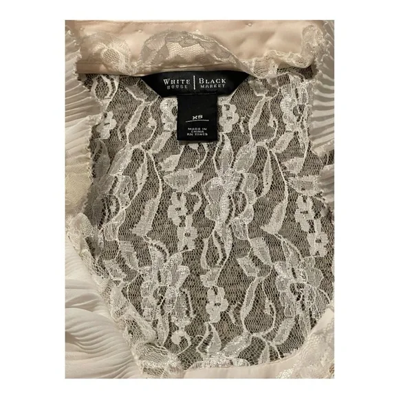 White House Black Market Cream Ruffle Blouse - Picture 5 of 5